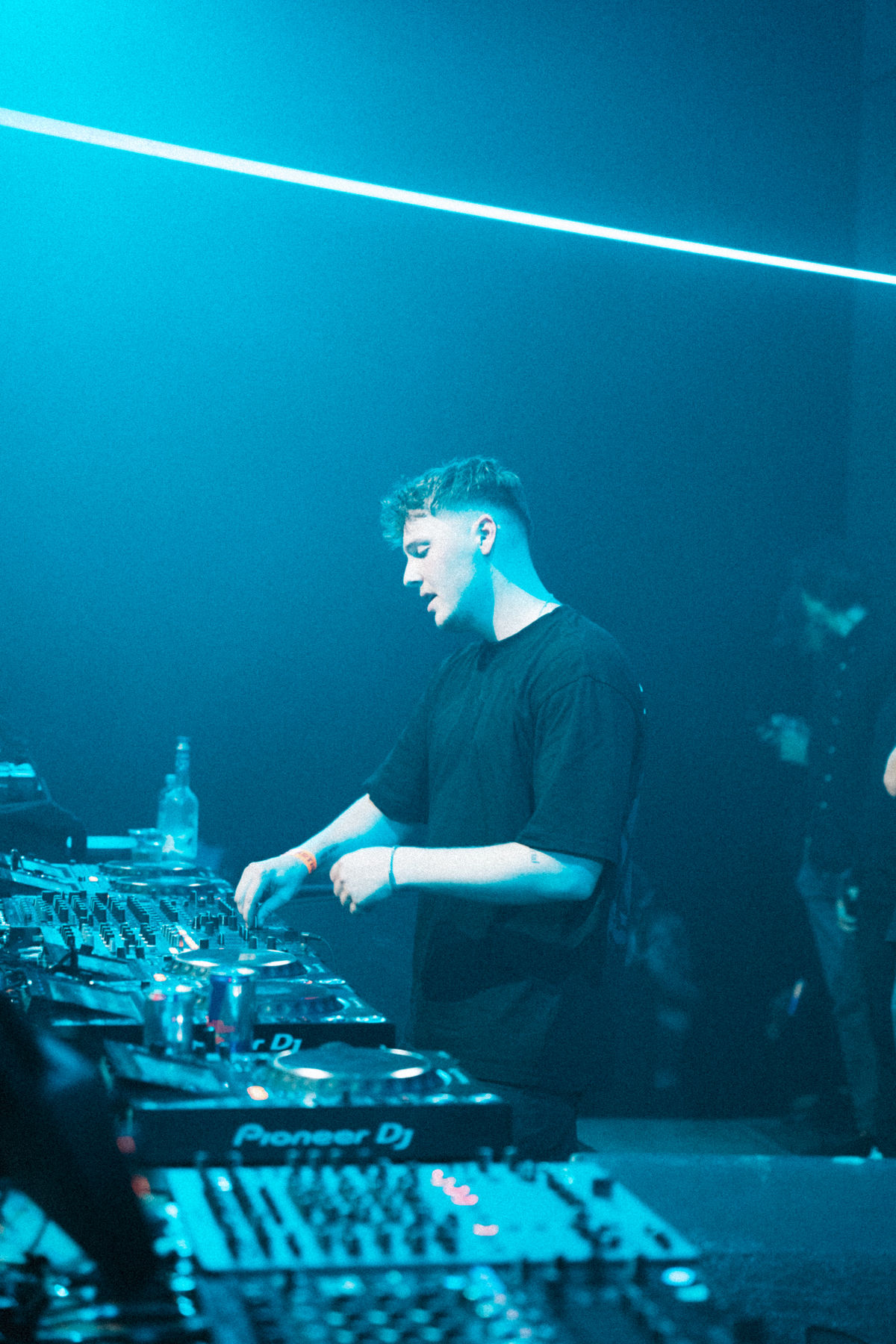 Loading... just a sec